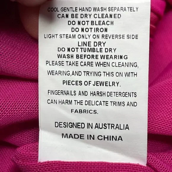 Elliatt Bermuda Mini Dress Crepe Fuchsia (bright pink) women’s size XS NWT - Picture 9 of 11